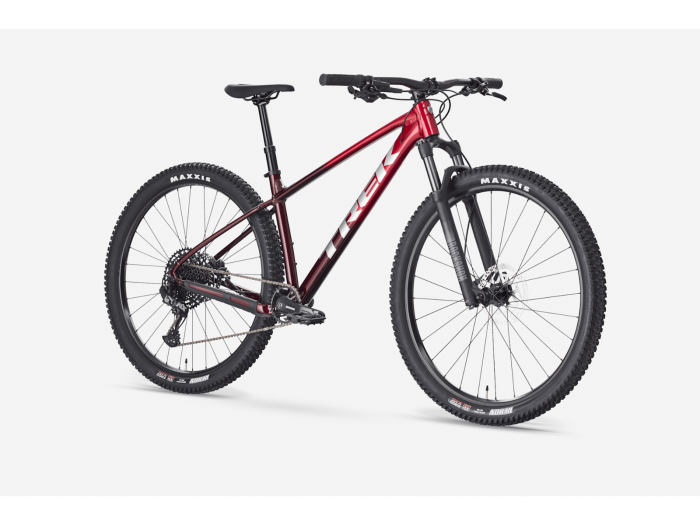 Trek Marlin 7 Gen 3 MTB - Fury Red Fade